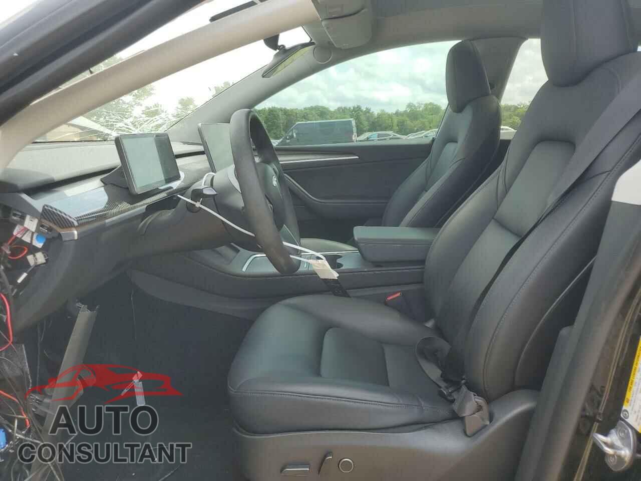 TESLA MODEL Y 2022 - 7SAYGDEE0NA018906