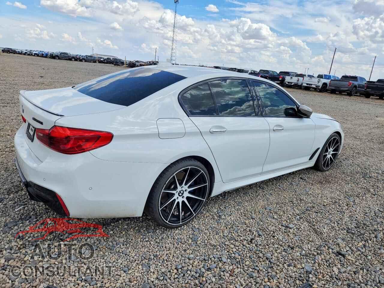 BMW M5 2018 - WBAJB9C54JB035377