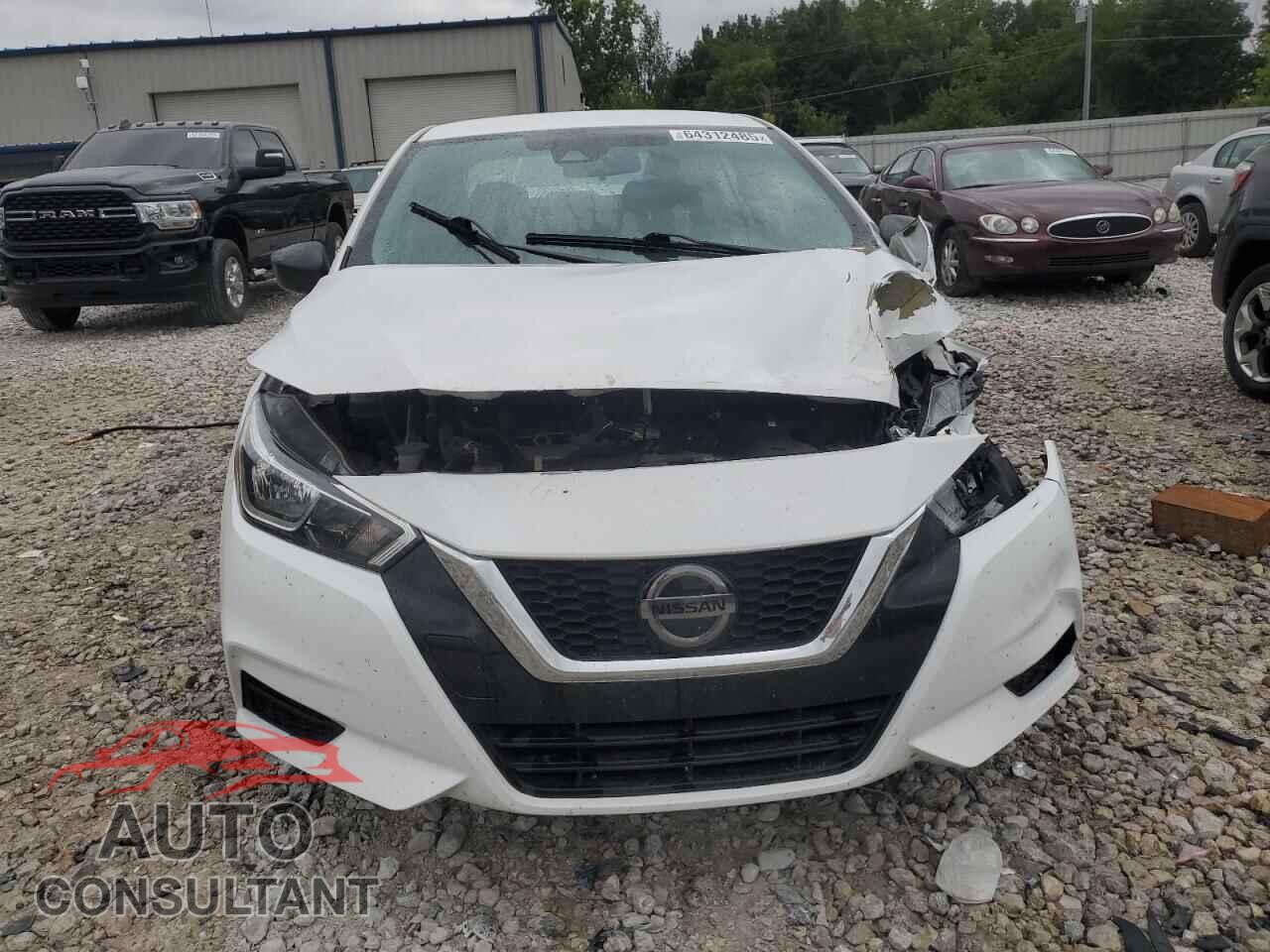 NISSAN VERSA 2021 - 3N1CN8DV6ML816497