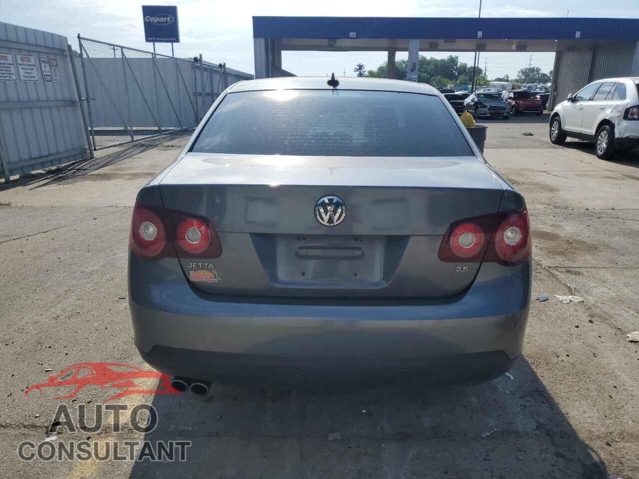 VOLKSWAGEN JETTA 2010 - 3VWRX7AJ2AM065415