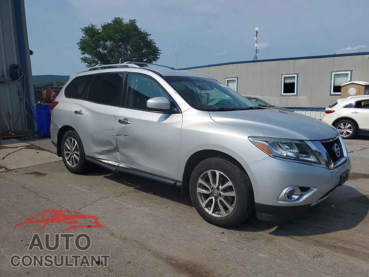 NISSAN PATHFINDER 2015 - 5N1AR2MM9FC640973