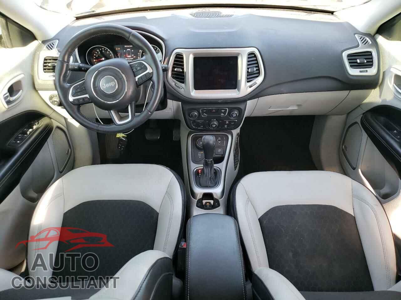 JEEP COMPASS 2018 - 3C4NJDBB5JT176233