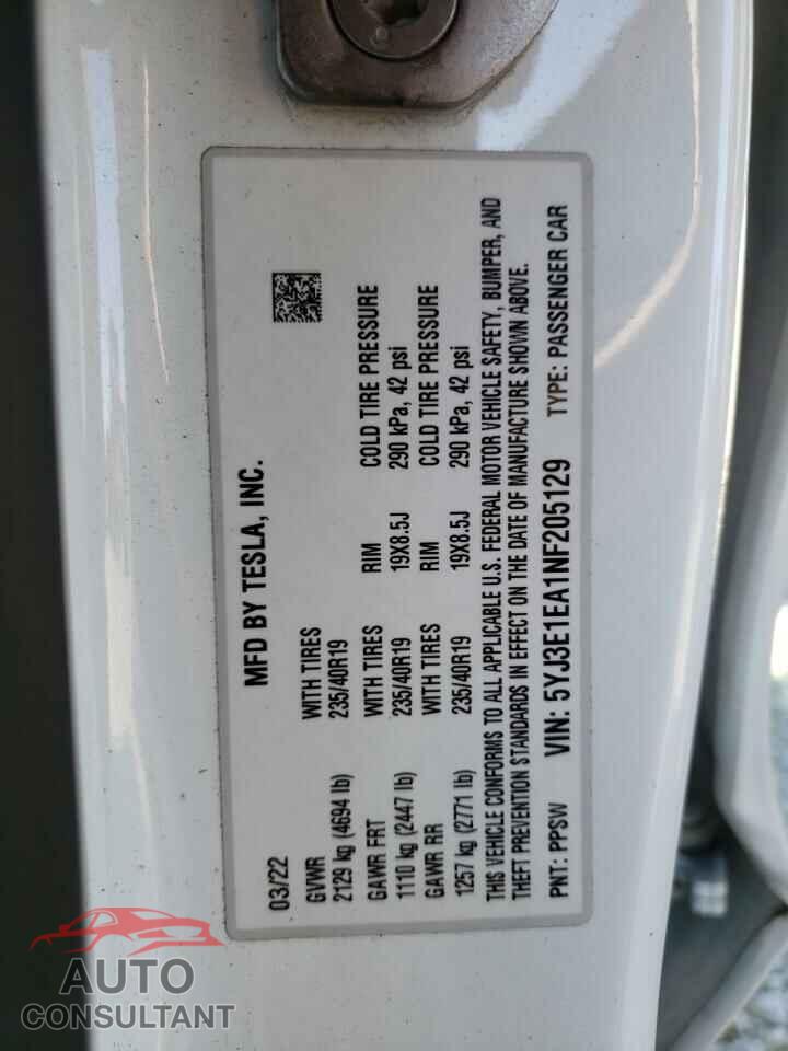 TESLA MODEL 3 2022 - 5YJ3E1EA1NF205129