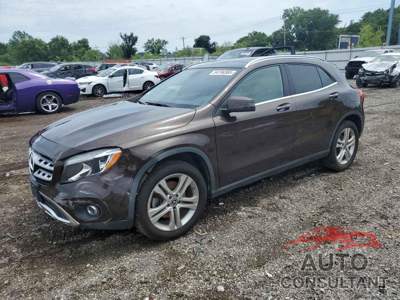 MERCEDES-BENZ GLA-CLASS 2018 - WDCTG4GB5JJ500135
