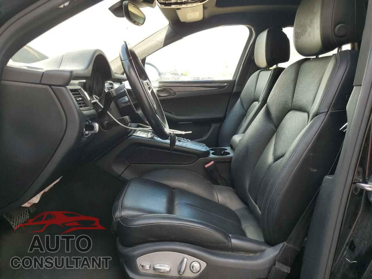 PORSCHE MACAN 2017 - WP1AB2A56HLB16252