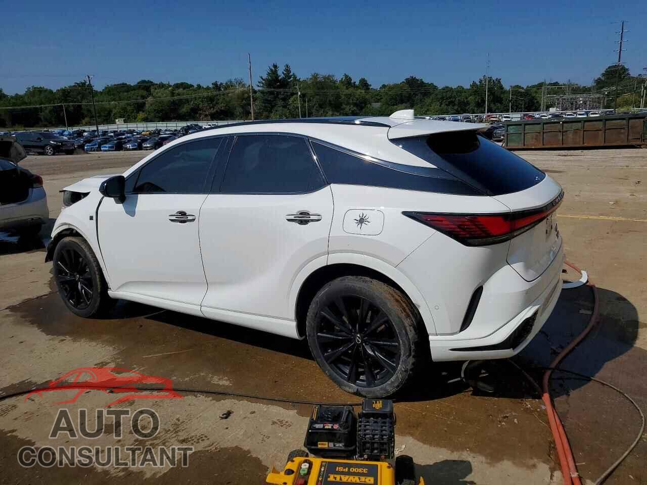 LEXUS RX450 2023 - 2T2BCMEA2PC003258