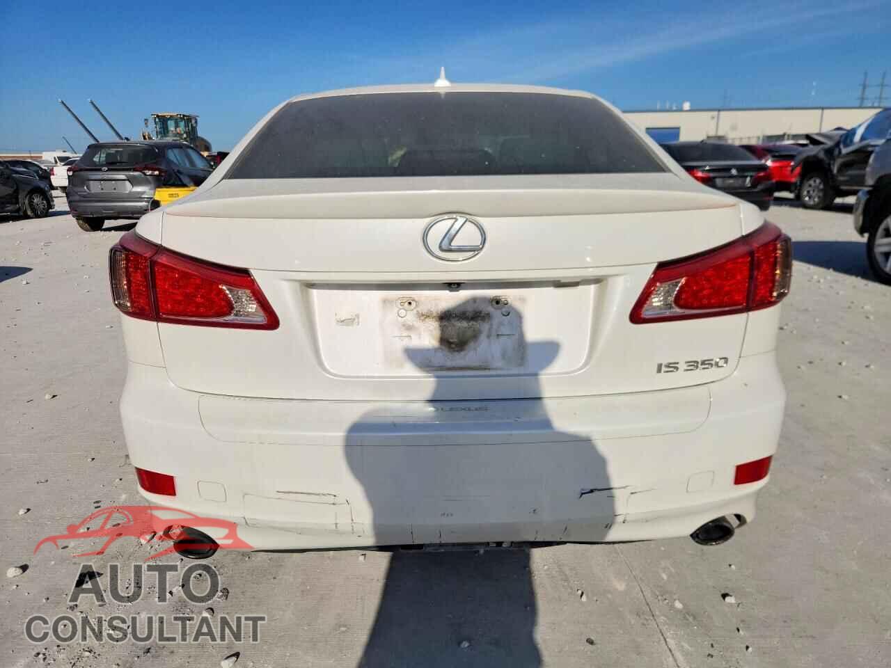 LEXUS IS 2013 - JTHBE5C26D5031247