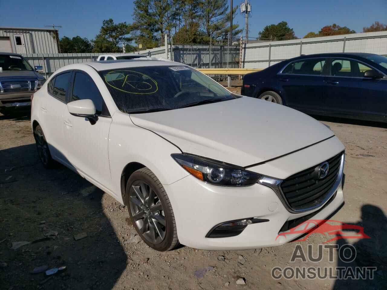 MAZDA 3 2018 - 3MZBN1V39JM214208