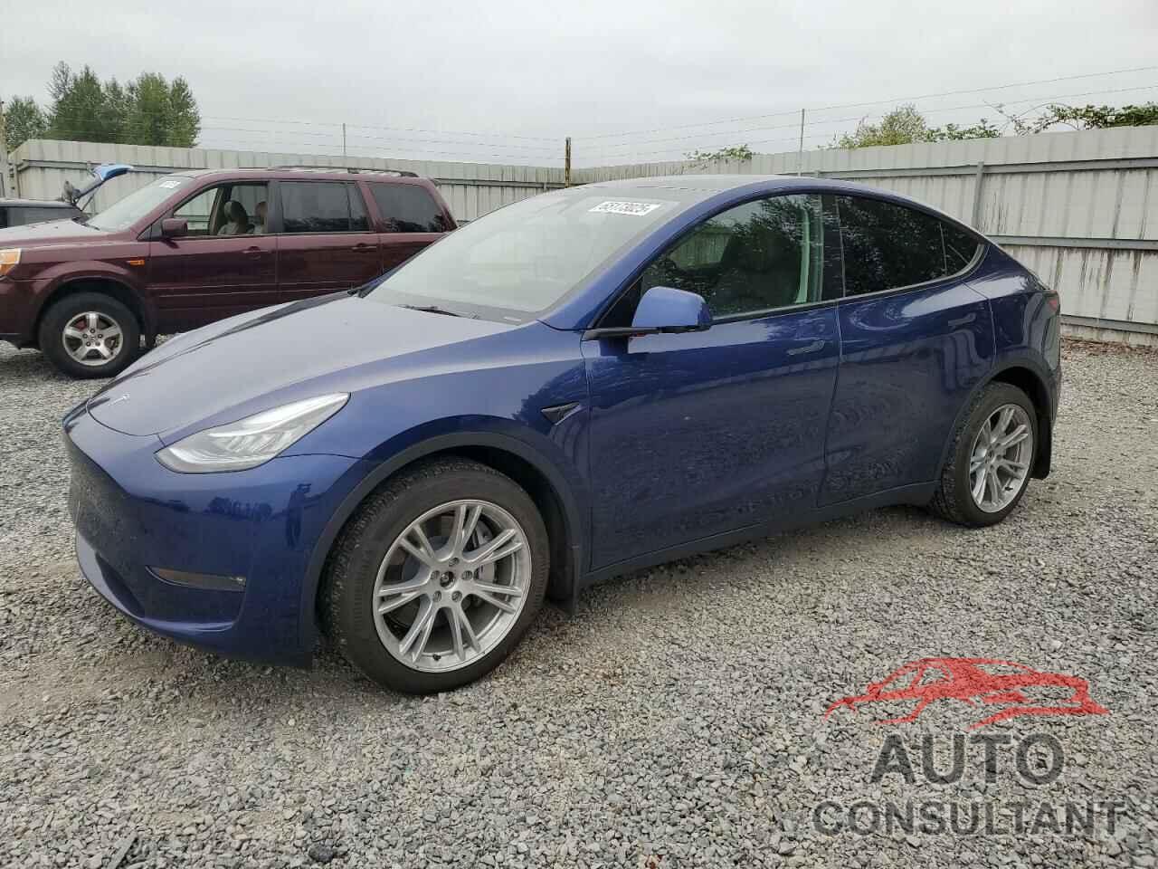 TESLA MODEL Y 2023 - 7SAYGDEE7PF582428