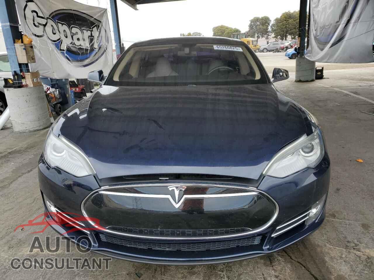 TESLA MODEL S 2013 - 5YJSA1CP6DFP12590