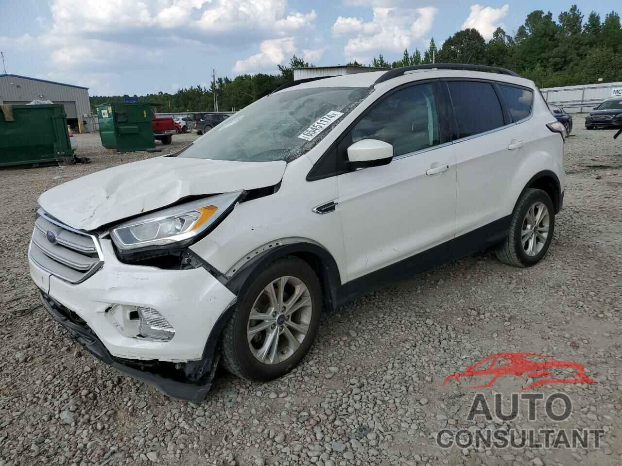 FORD ESCAPE 2017 - 1FMCU0GD7HUC72796