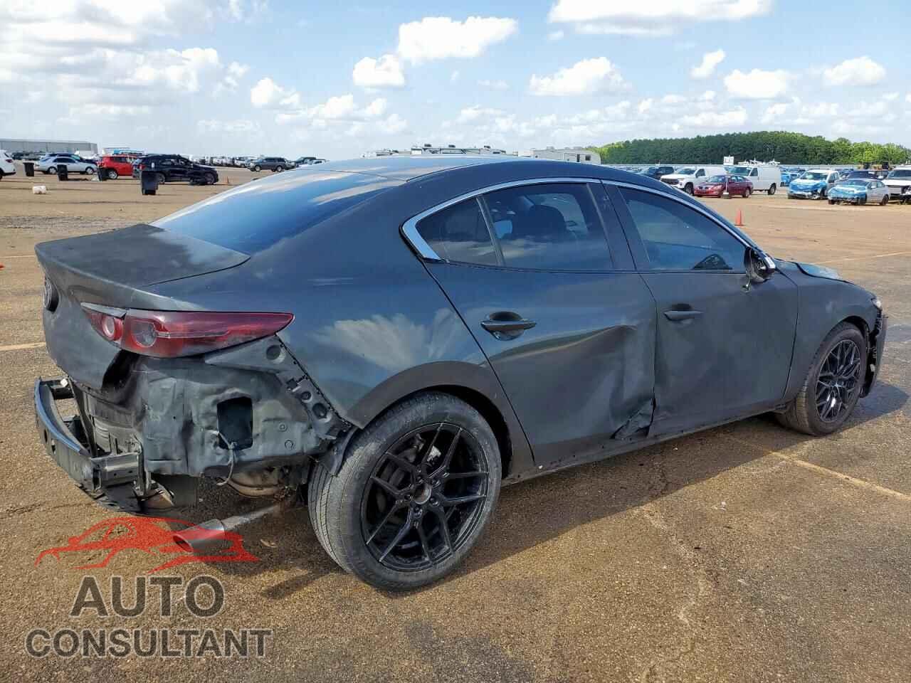 MAZDA 3 2019 - JM1BPACL3K1108996