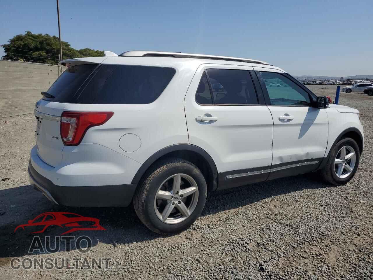 FORD EXPLORER 2017 - 1FM5K8D82HGD43566