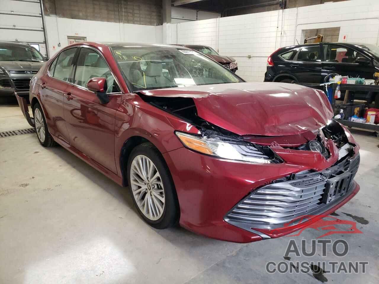 TOYOTA CAMRY 2020 - 4T1F11BK2LU009173