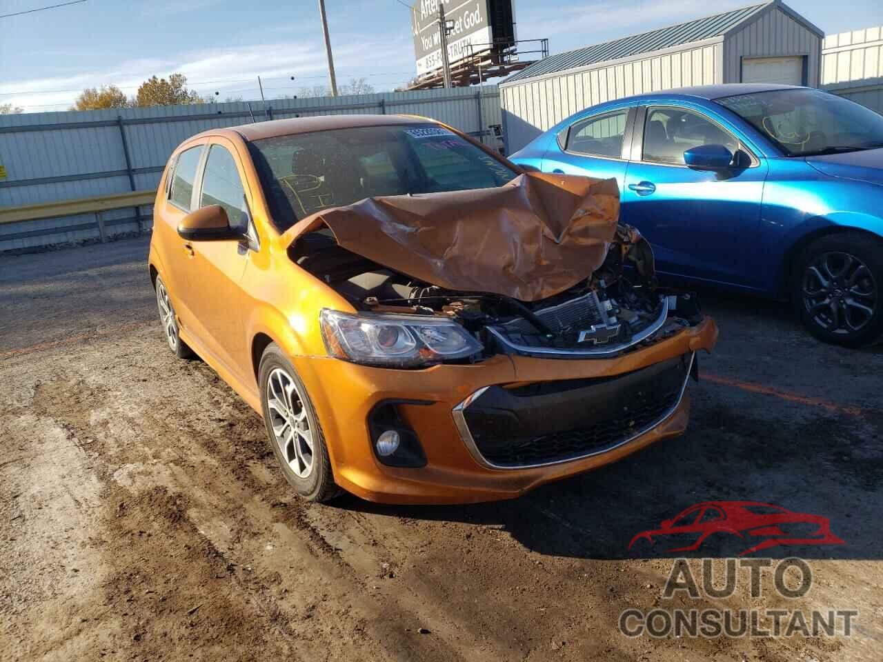 CHEVROLET SONIC 2018 - 1G1JD6SB0J4105599