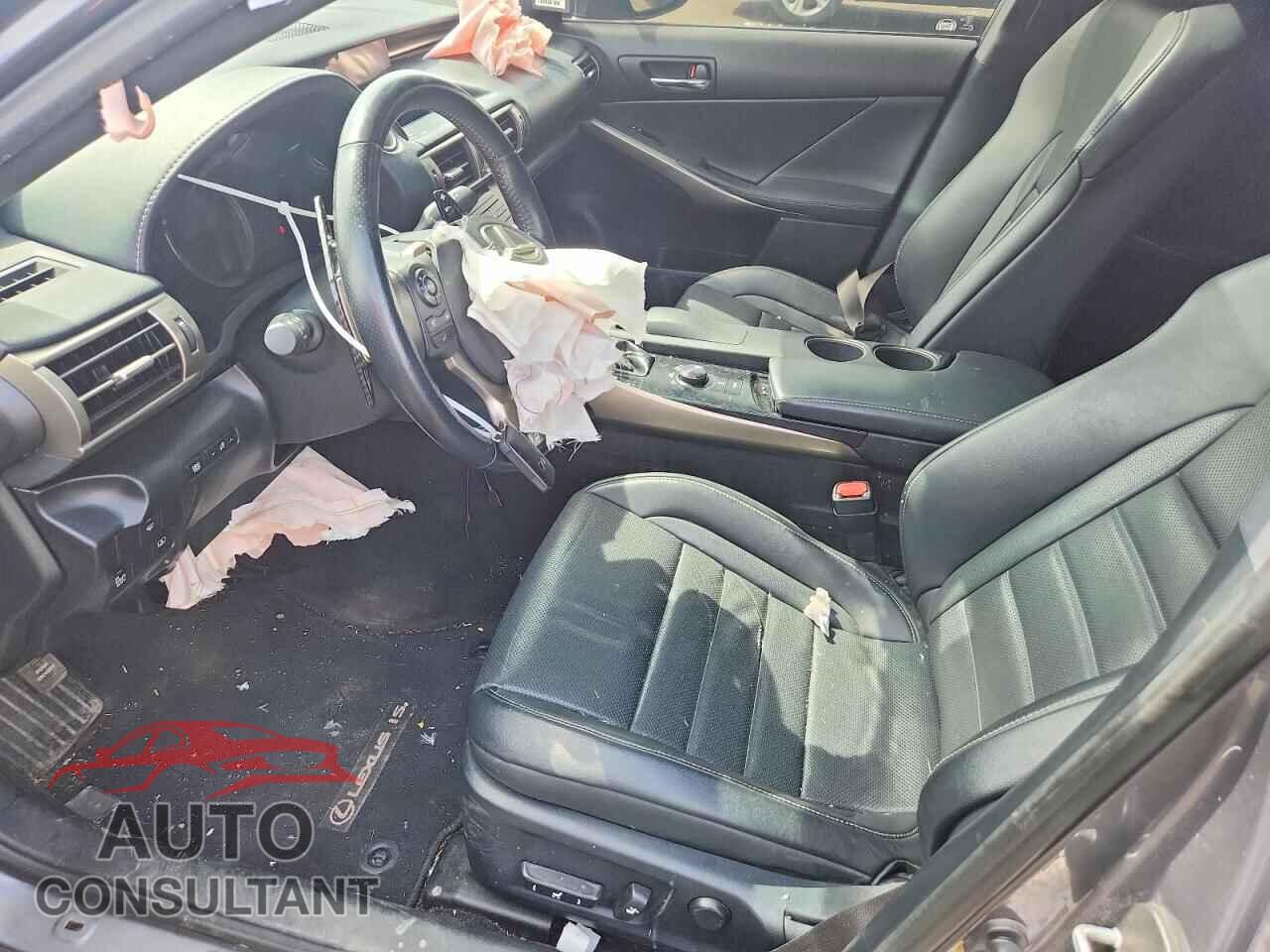 LEXUS IS 2014 - JTHCE1D20E5003487