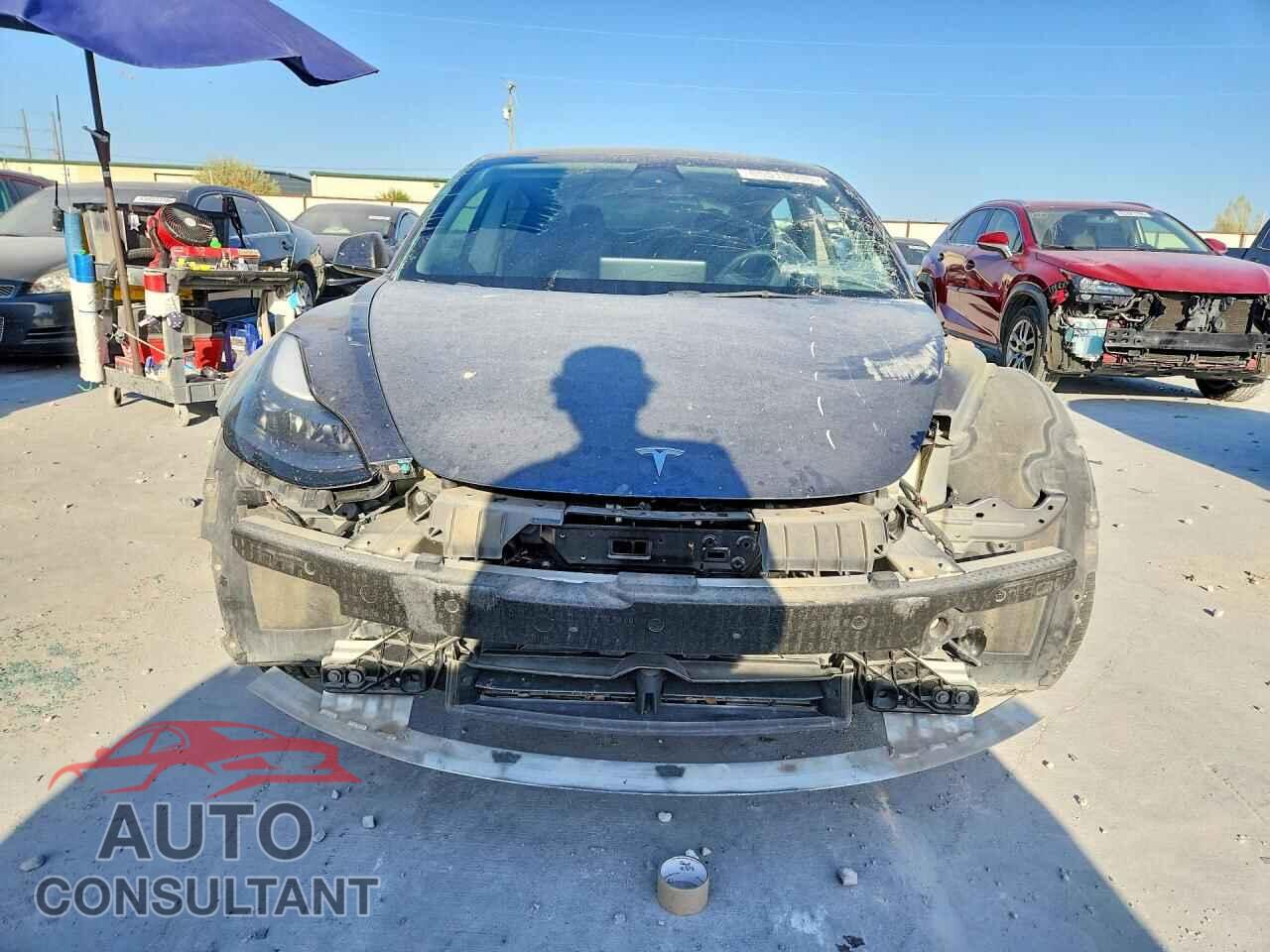 TESLA MODEL 3 2022 - 5YJ3E1EB7NF266512