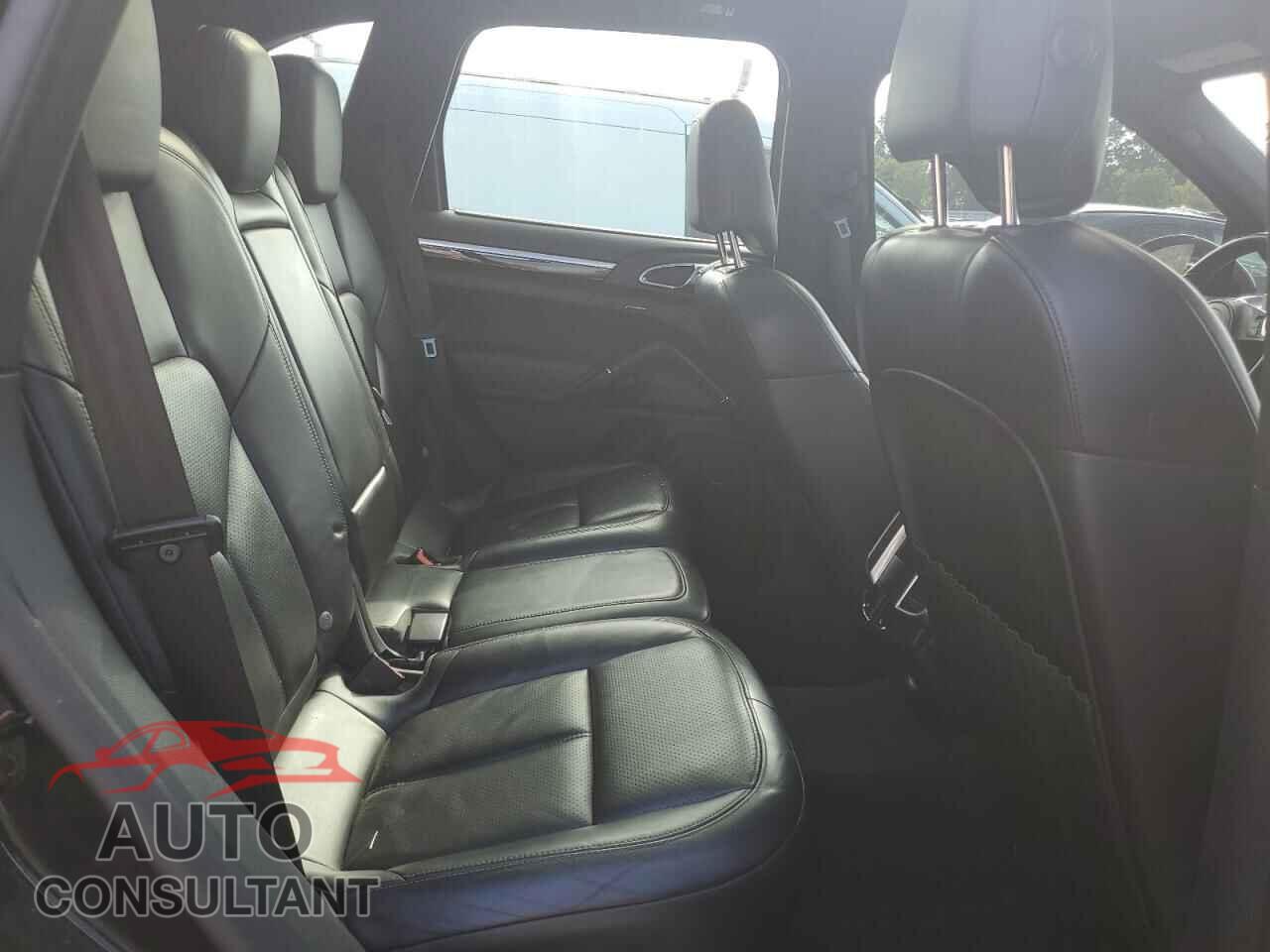 PORSCHE CAYENNE 2014 - WP1AA2A20ELA94978