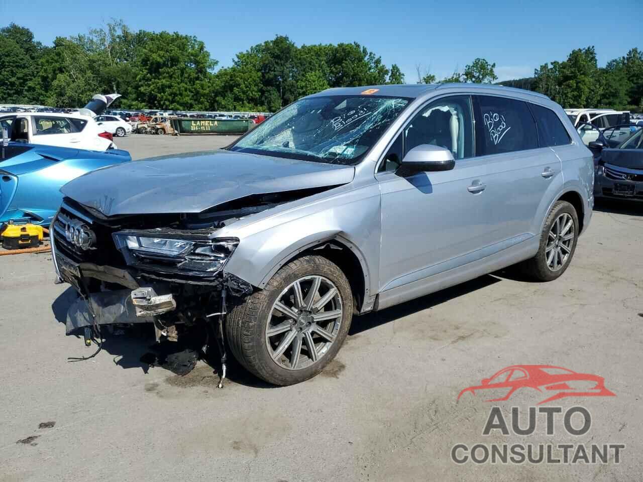 AUDI Q7 2018 - WA1VAAF71JD021988