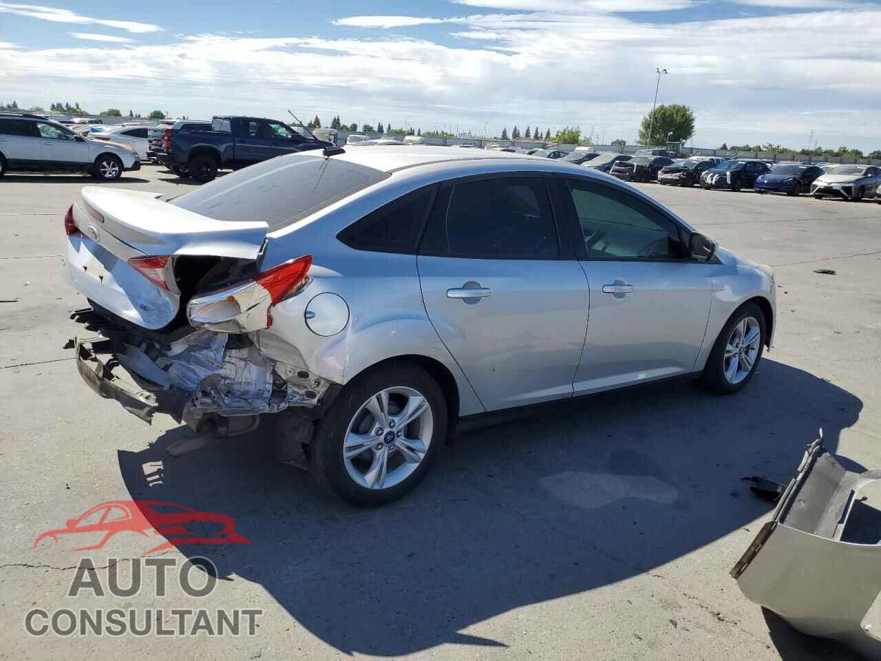 FORD FOCUS 2014 - 1FADP3F23EL442855