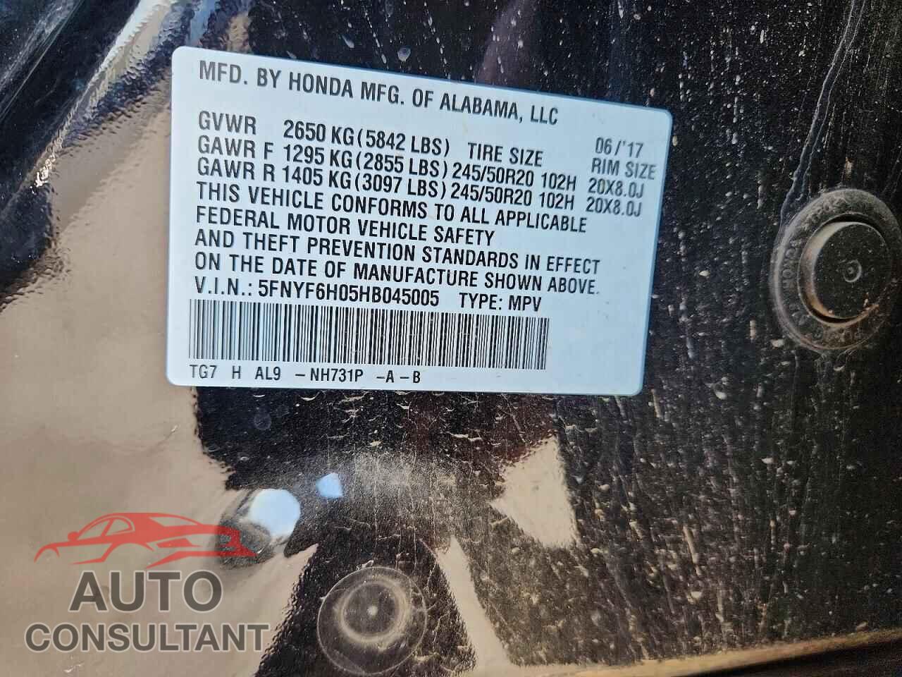 HONDA PILOT 2017 - 5FNYF6H05HB045005