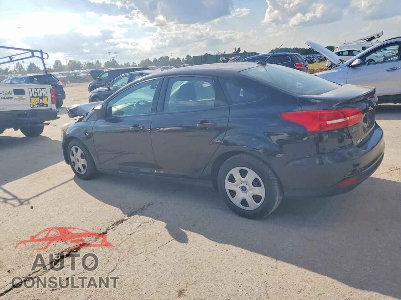 FORD FOCUS 2018 - 1FADP3E29JL219361