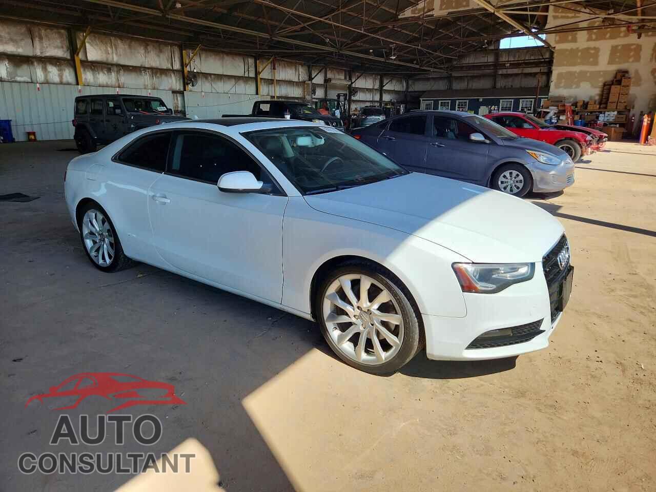 AUDI A5 2013 - WAULFAFR0DA064883