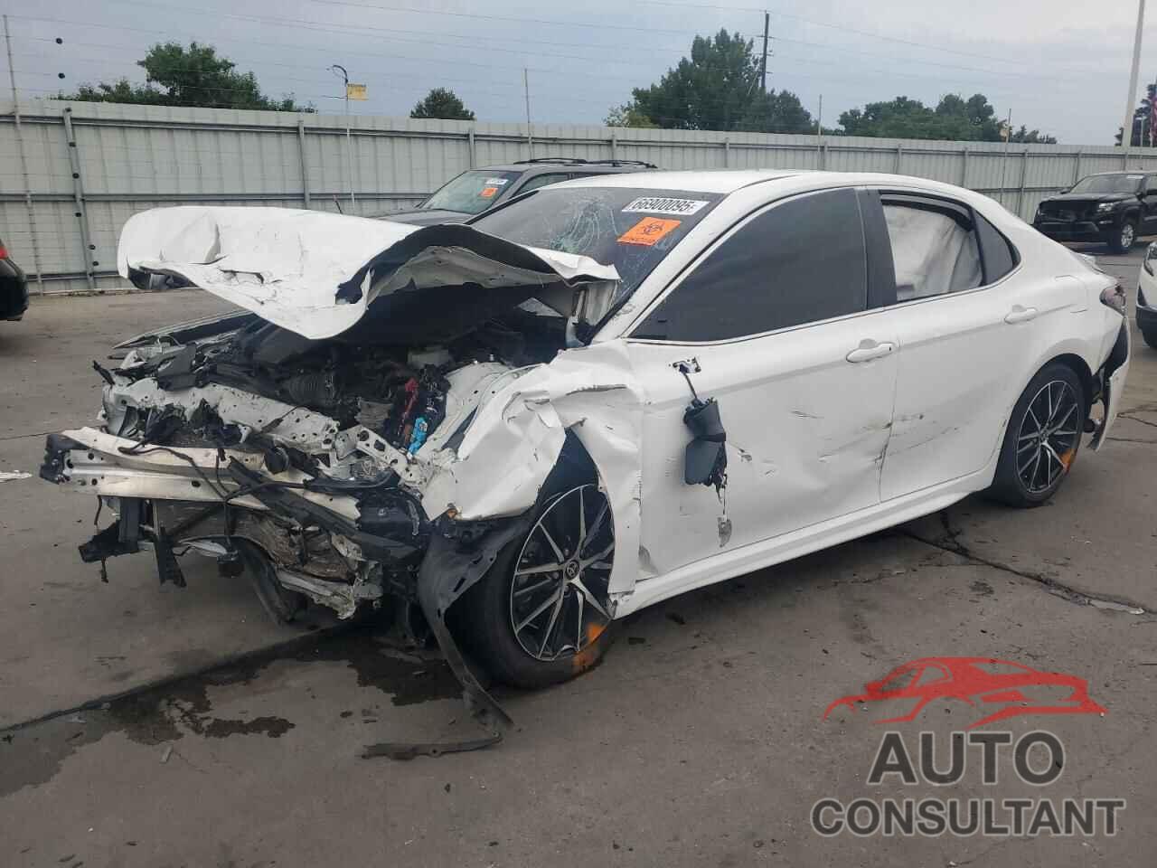 TOYOTA CAMRY 2022 - 4T1G31AK8NU039037