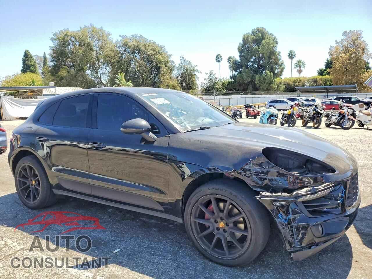 PORSCHE MACAN 2017 - WP1AA2A51HLB01256