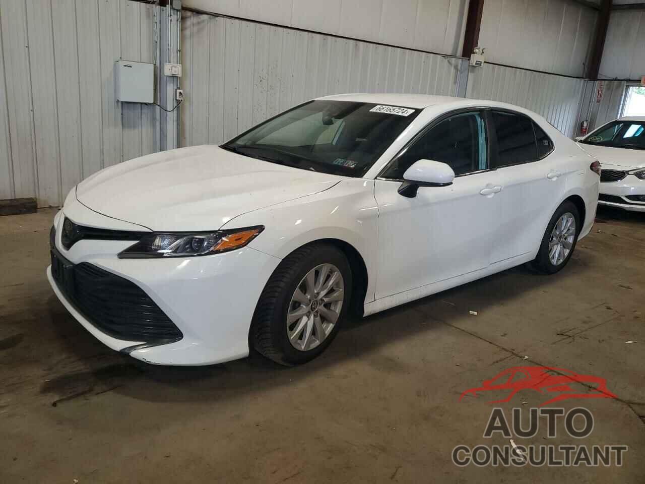 TOYOTA CAMRY 2019 - 4T1B11HK3KU192555