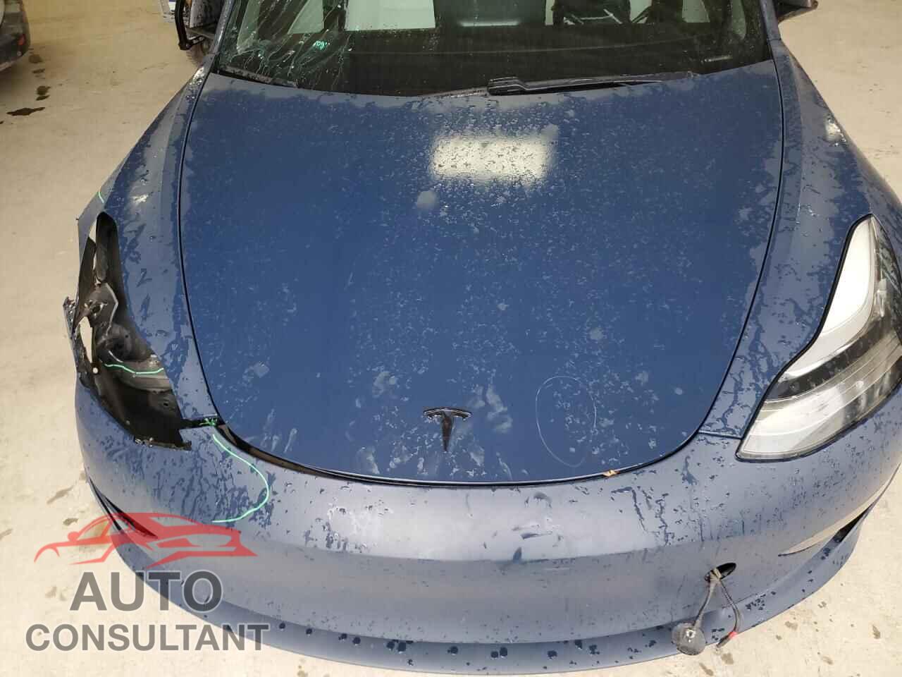 TESLA MODEL 3 2018 - 5YJ3E1EB9JF099225
