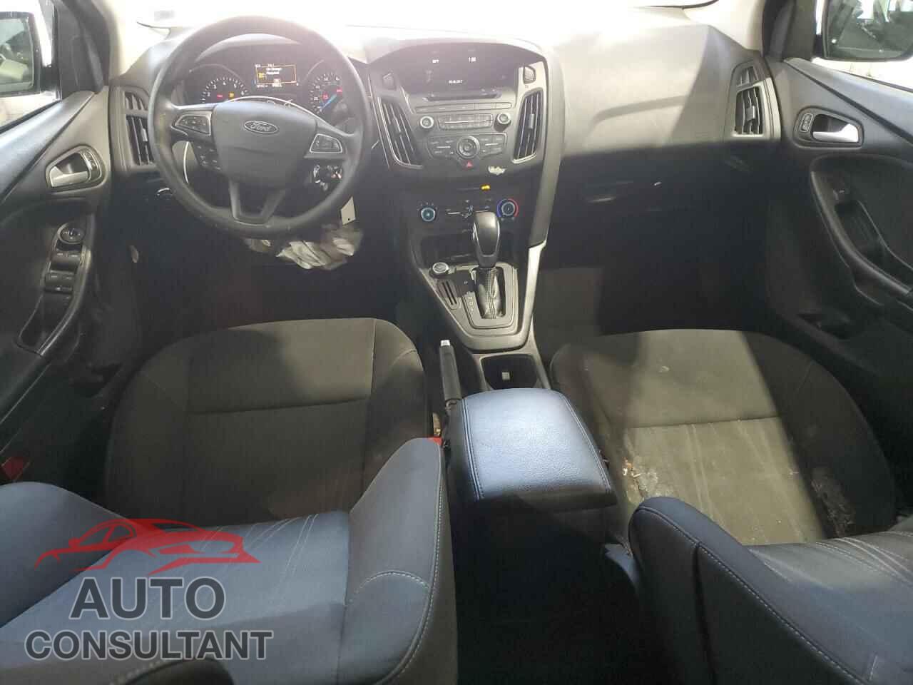 FORD FOCUS 2017 - 1FADP3F20HL286195