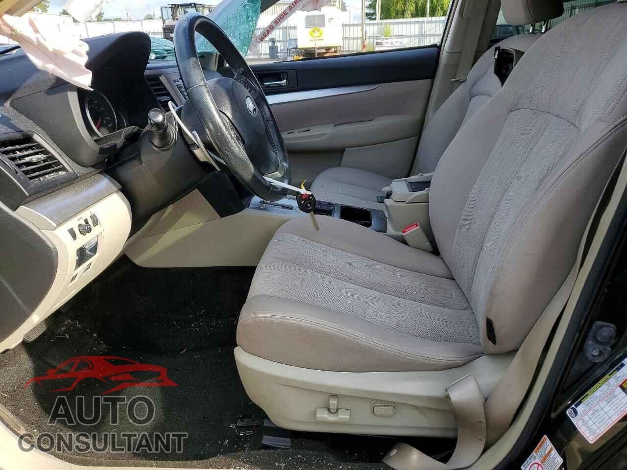 SUBARU OUTBACK 2014 - 4S4BRBCC2E3288301