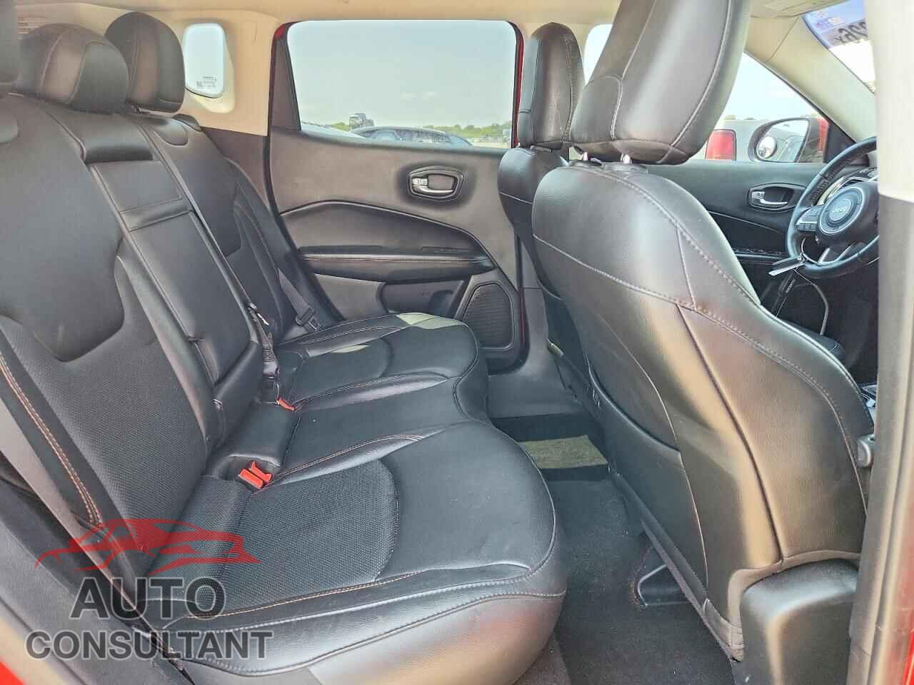 JEEP COMPASS 2019 - 3C4NJDCB3KT771601