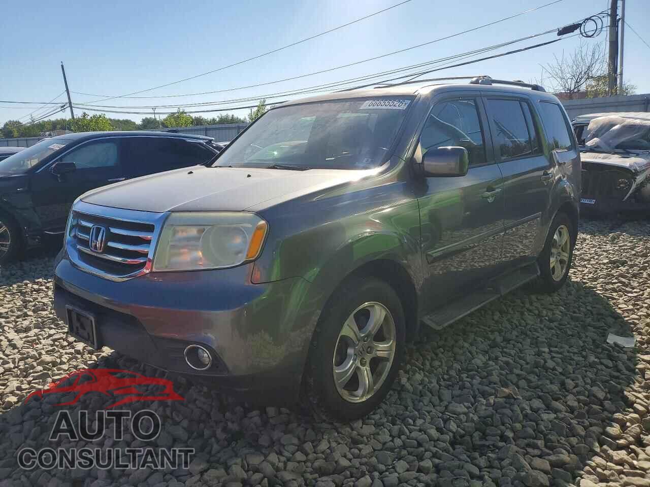 HONDA PILOT 2013 - 5FNYF4H54DB034460