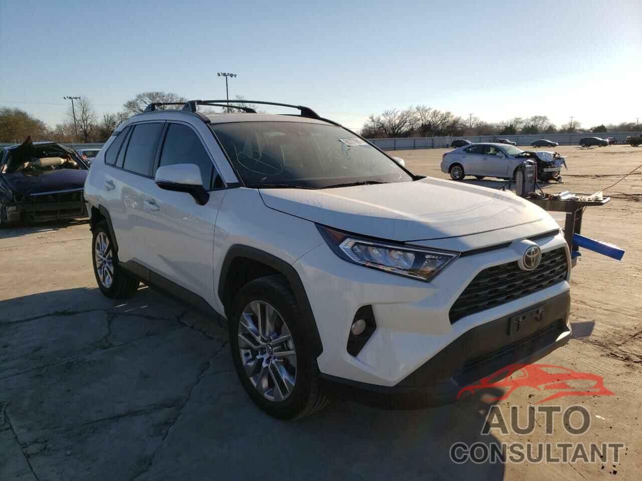 TOYOTA RAV4 2021 - 2T3C1RFV4MW119818