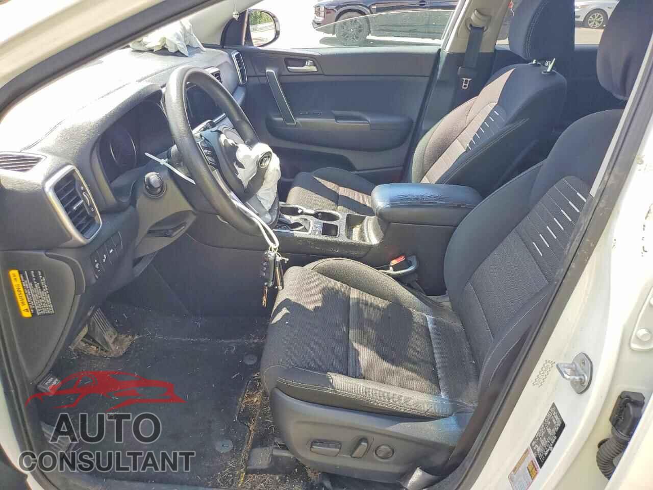 KIA SPORTAGE 2020 - KNDPMCAC4L7633755