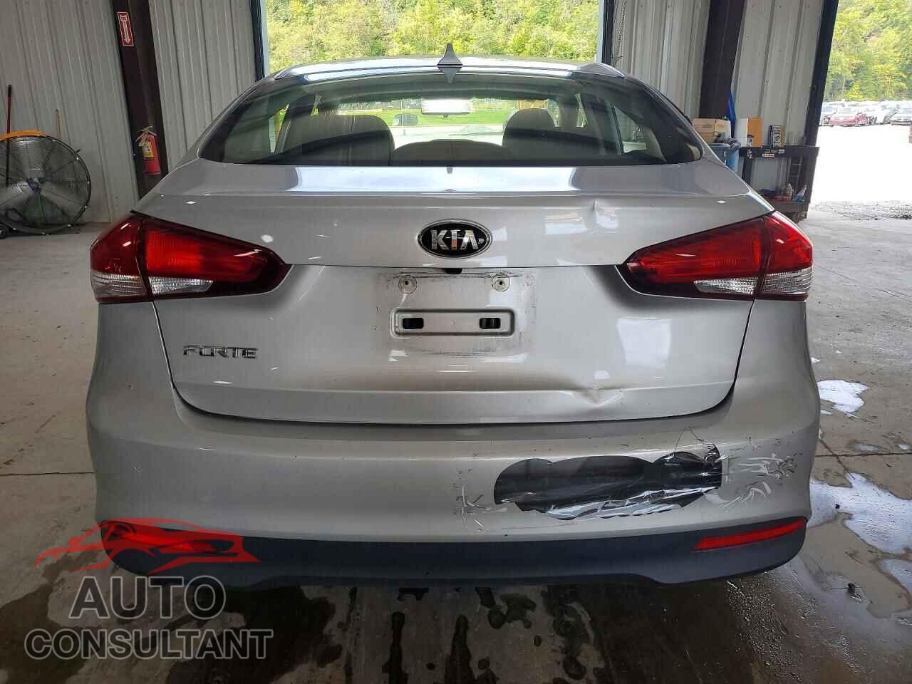 KIA FORTE 2017 - 3KPFL4A7XHE063839