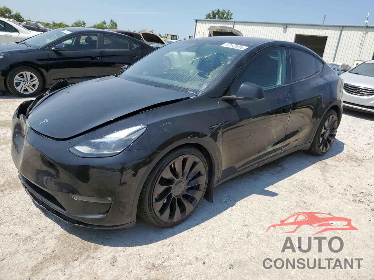 TESLA MODEL Y 2023 - 7SAYGDEF6PF866836