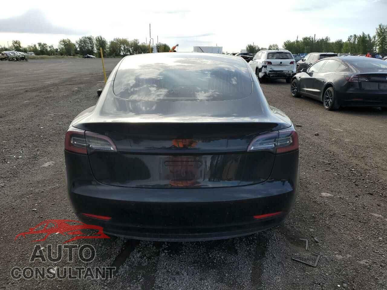 TESLA MODEL 3 2018 - 5YJ3E1EB8JF143568