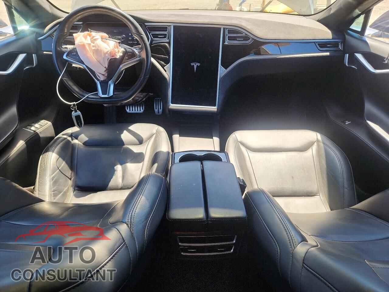 TESLA MODEL S 2016 - 5YJSA1E21GF157148