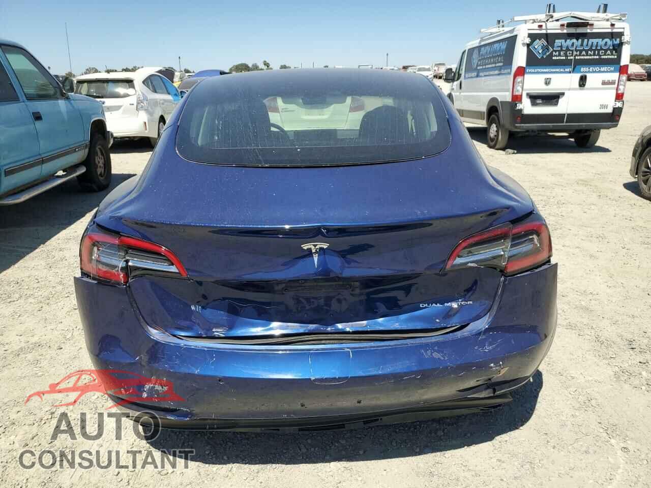 TESLA MODEL 3 2020 - 5YJ3E1EB1LF746395