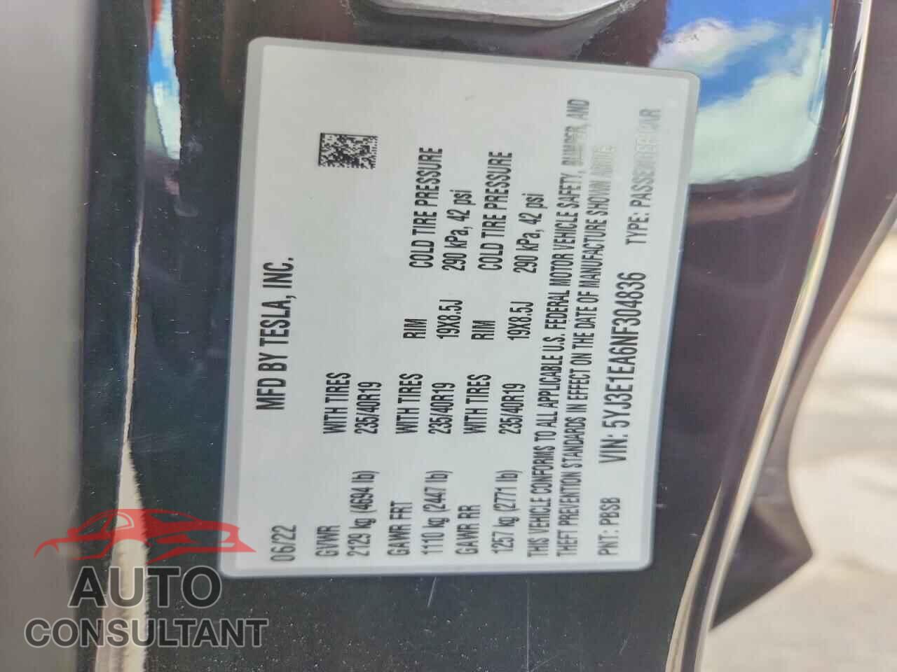 TESLA MODEL 3 2022 - 5YJ3E1EA6NF304836