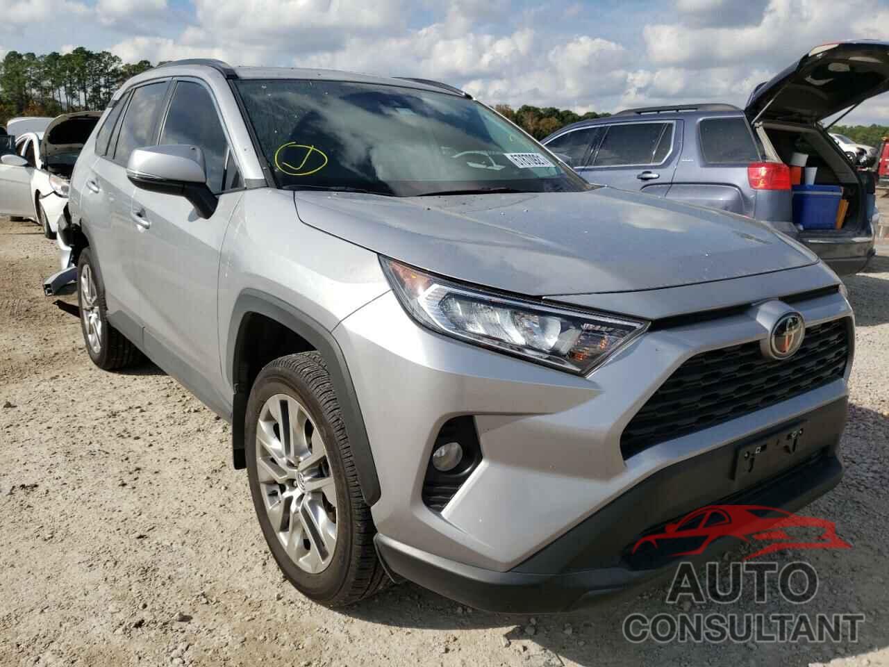 TOYOTA RAV4 2021 - 2T3C1RFV8MC103509