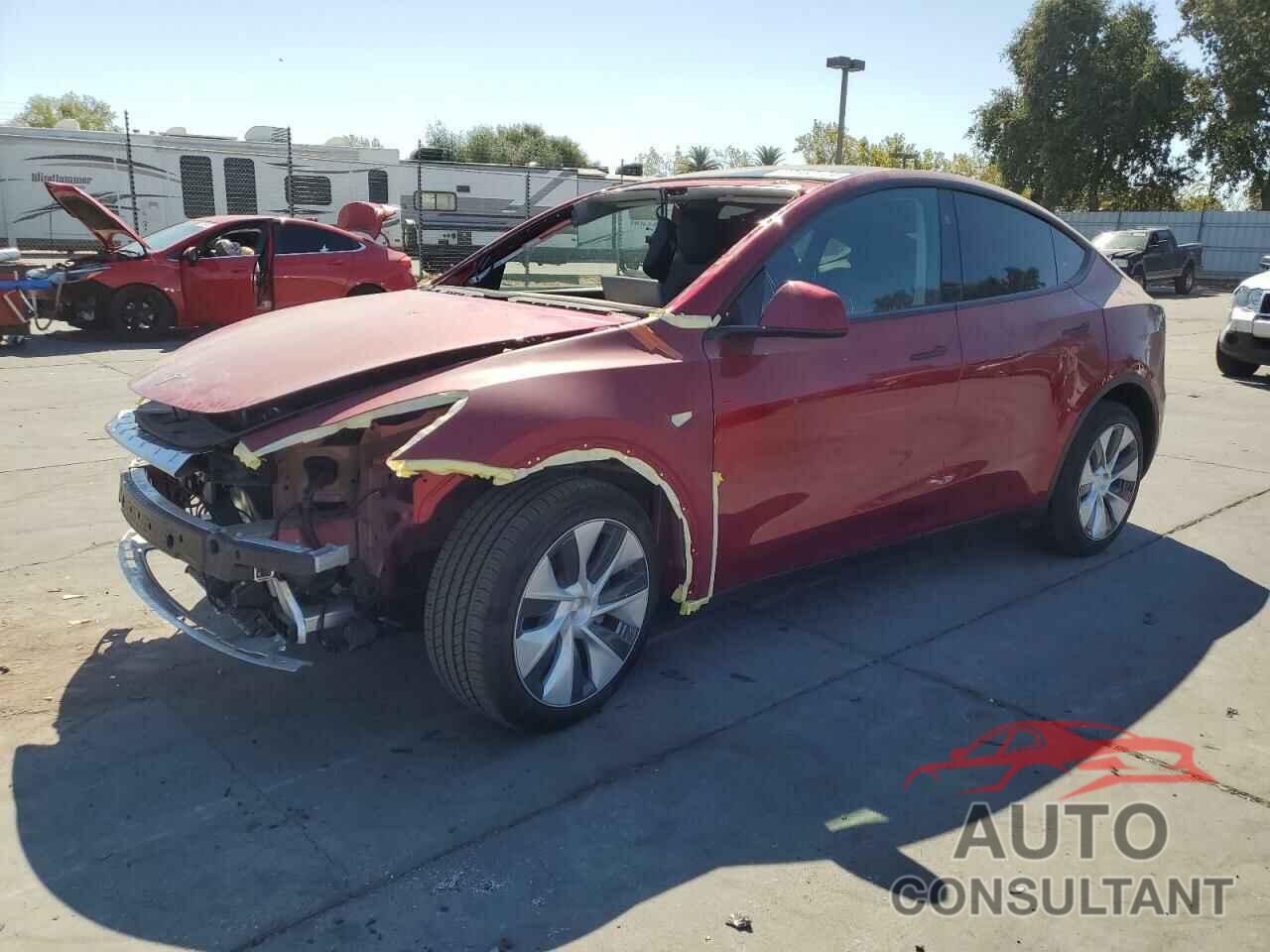 TESLA MODEL Y 2024 - 7SAYGDEE4RF056552