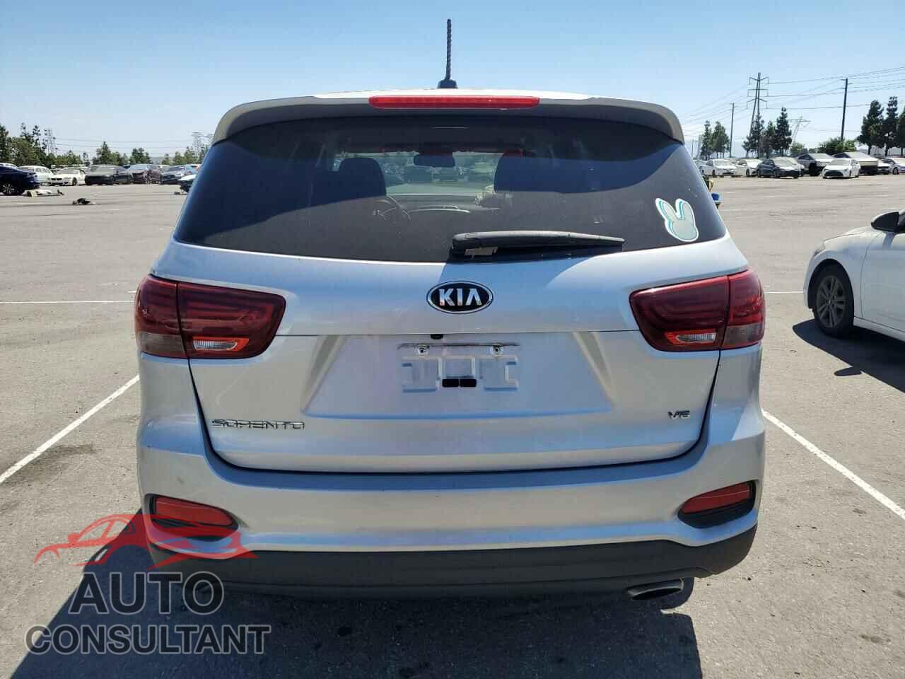 KIA SORENTO 2020 - 5XYPG4A55LG620367