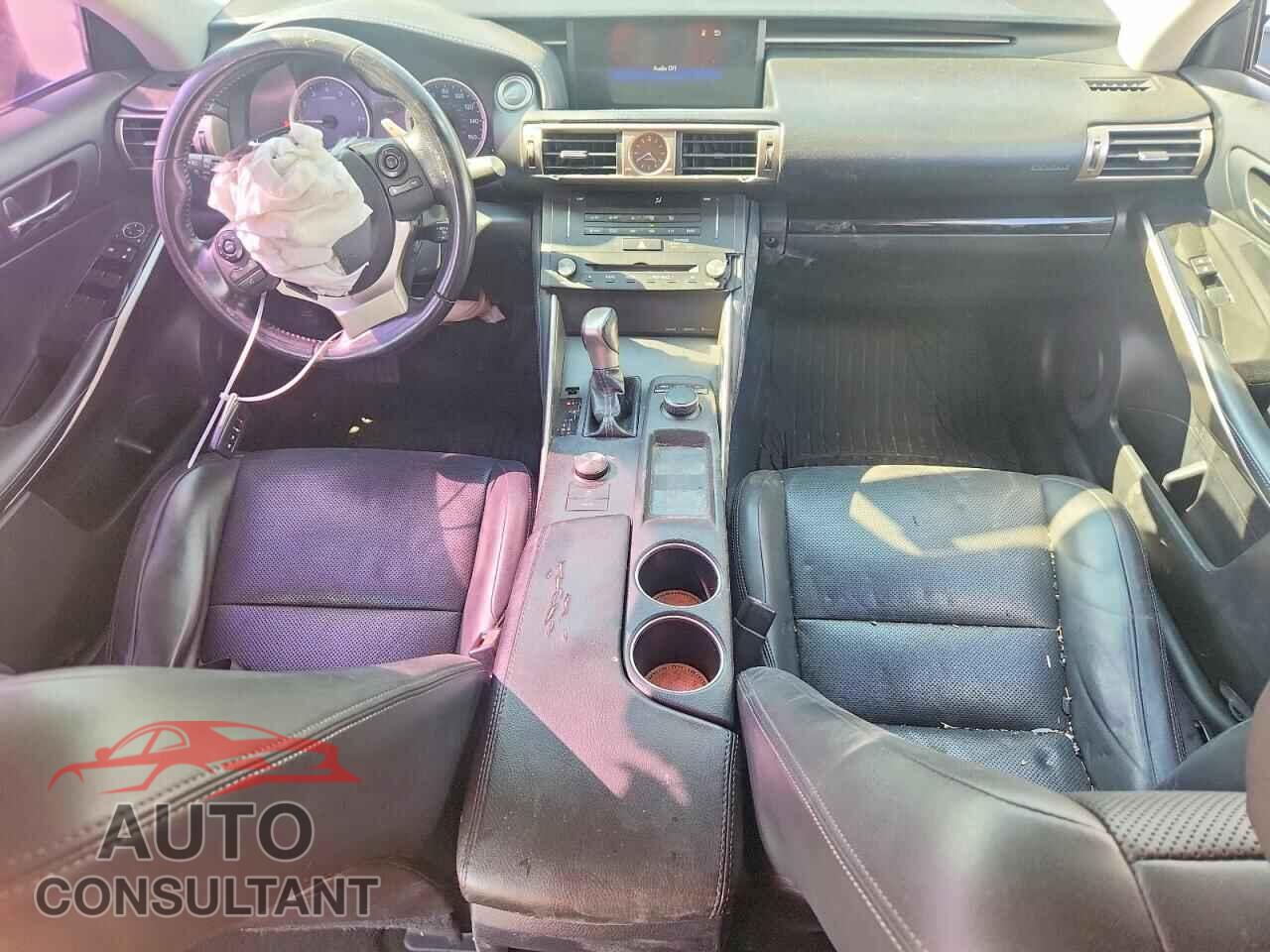 LEXUS IS 2015 - JTHBF1D26F5072047