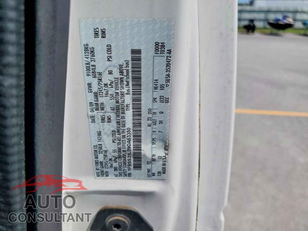 FORD ECONOLINE 2009 - 1FBSS31L09DA63350