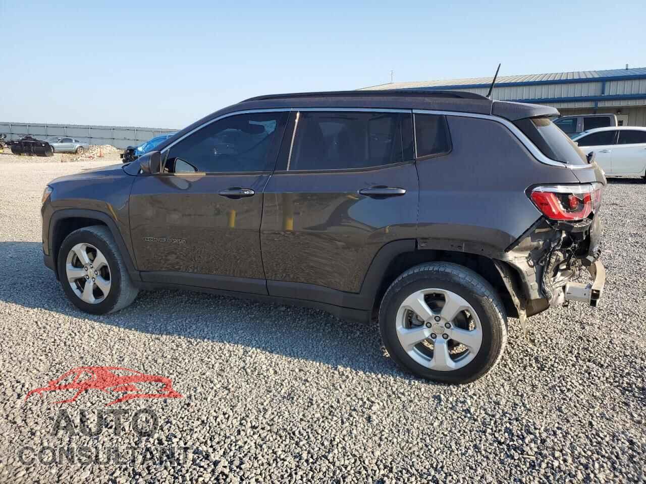 JEEP COMPASS 2018 - 3C4NJDBB7JT435210