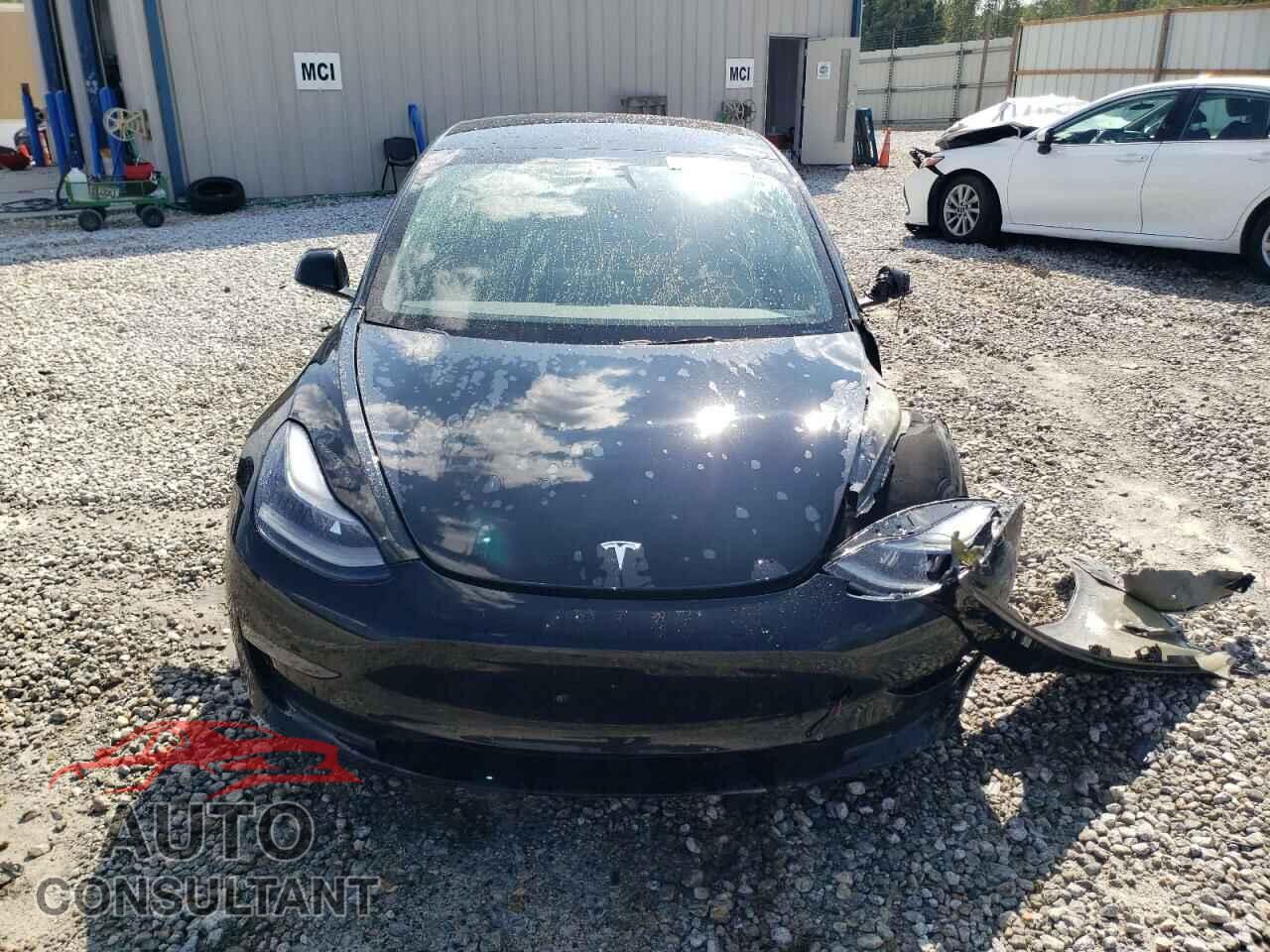 TESLA MODEL 3 2022 - 5YJ3E1EA7NF190703